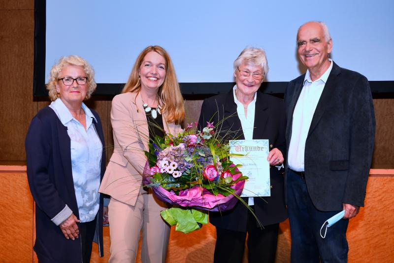 Wahl eines Ehrenmitgliedes